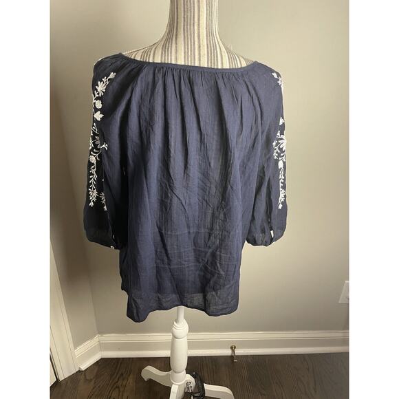 Talbots Sz Medium Navy Embroidered Floral Peaseant top Boho - Picture 5 of 7